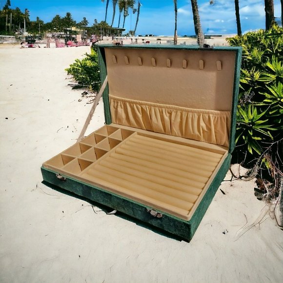Green Jewelry Box Velvet w/Anti-Tarnish Lining & Latch 11.4x7.3x2" Travel Gift - Picture 8 of 10